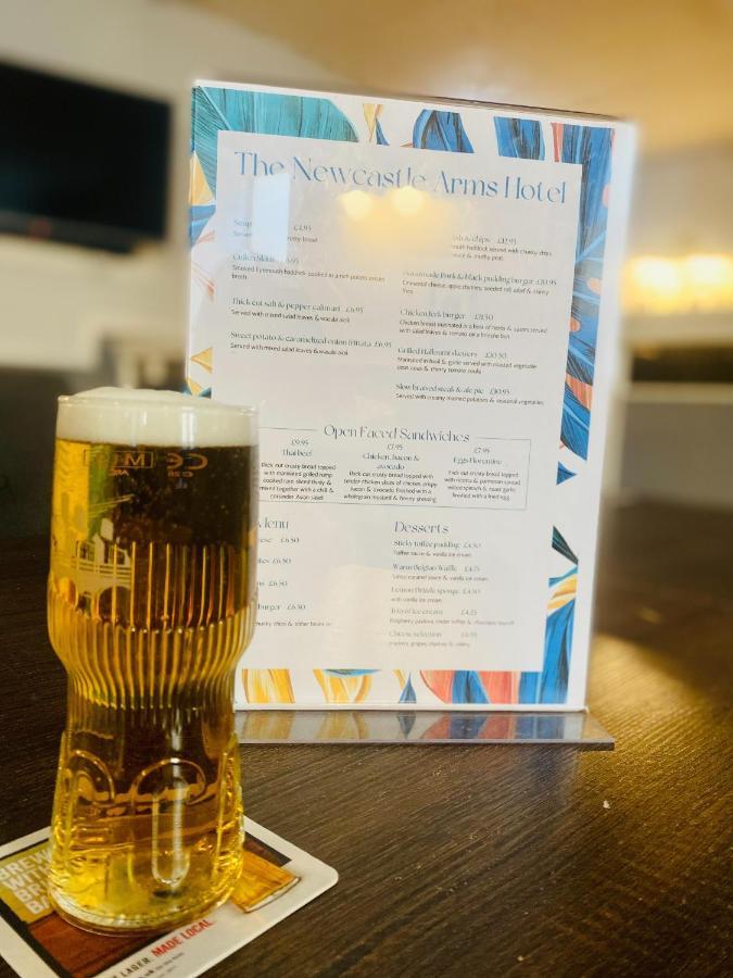纽卡斯尔阿姆斯酒店 科尔德斯特里姆 外观 照片